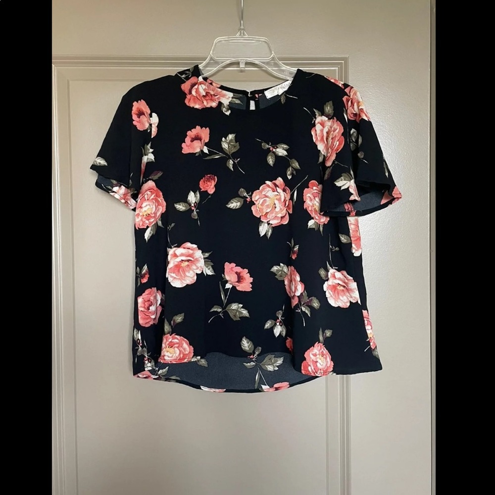 Rewind floral top